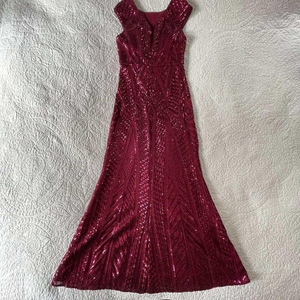 Nightway Garnet Red Sequin Gown 8 Mermaid Cap Sleeve Formal Evening Prom Dress